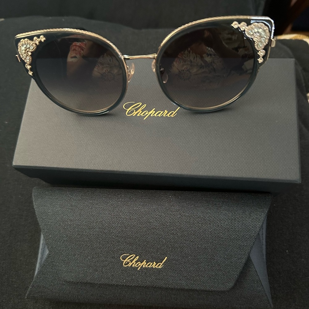 Choppard  jeweled sunglasses NWT